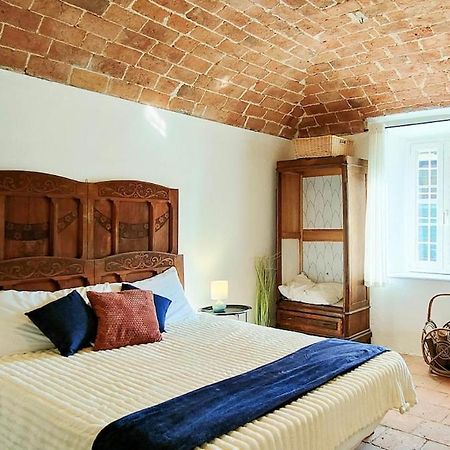 Buta - Vino, Colline E Tramonti Mozzafiato Apartment Castagnole Monferrato Luaran gambar