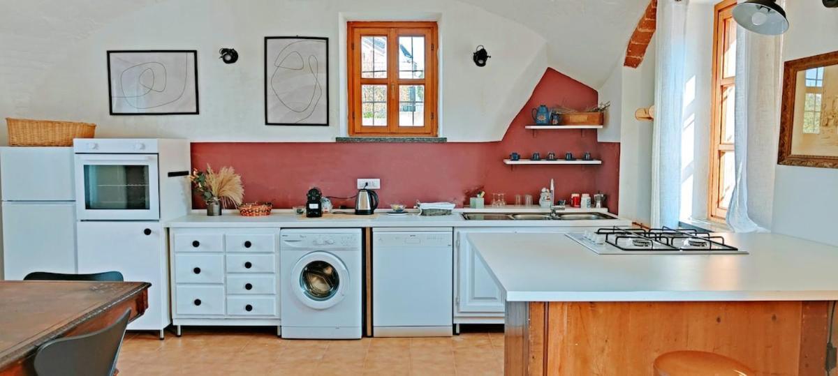 Buta - Vino, Colline E Tramonti Mozzafiato Apartment Castagnole Monferrato Luaran gambar